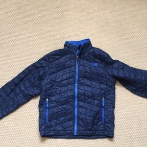 North face light weight winter jacket